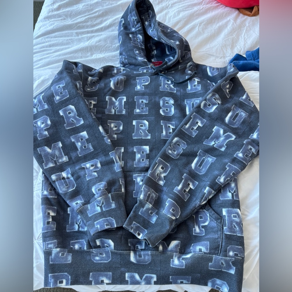 LIKE NEW SUPREME BLOCKS HOODIE